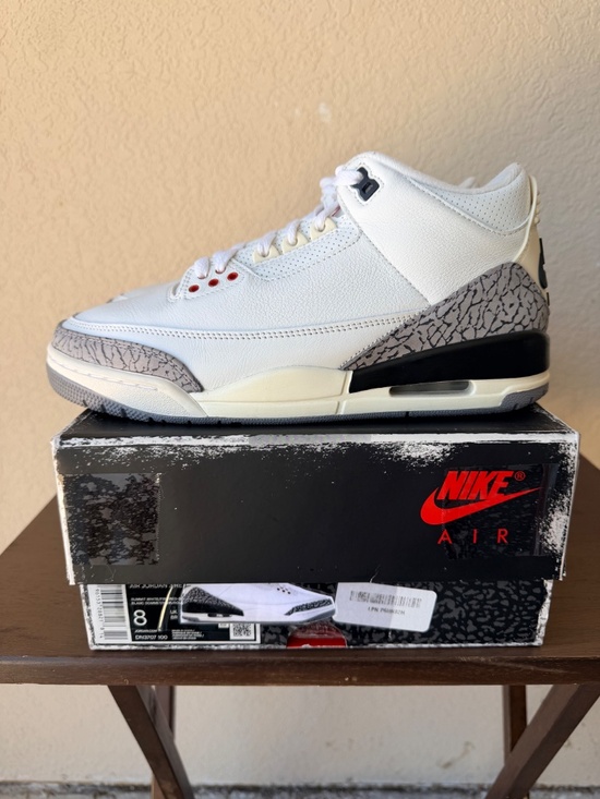 Air Jordan 3 Reimagined size 8